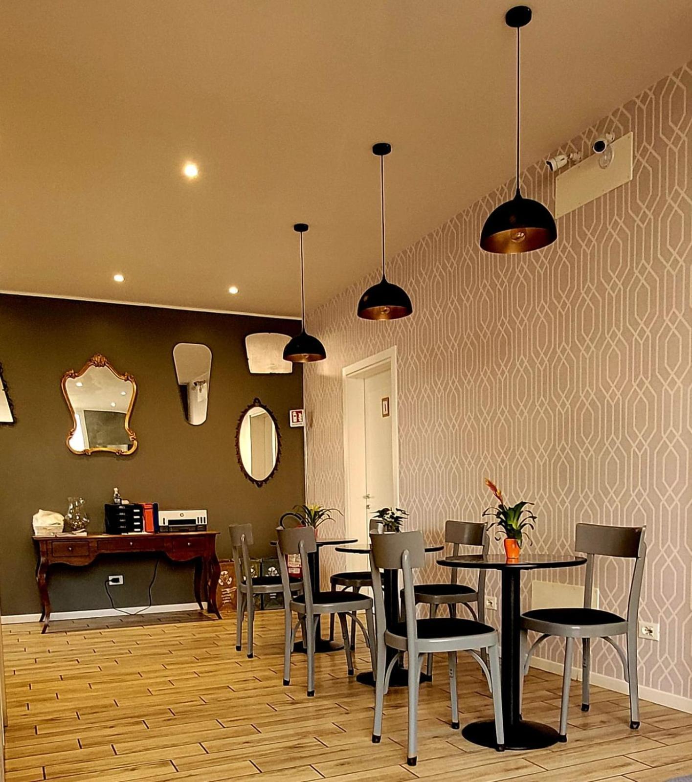 Al Binario Brescia Hotel Kültér fotó